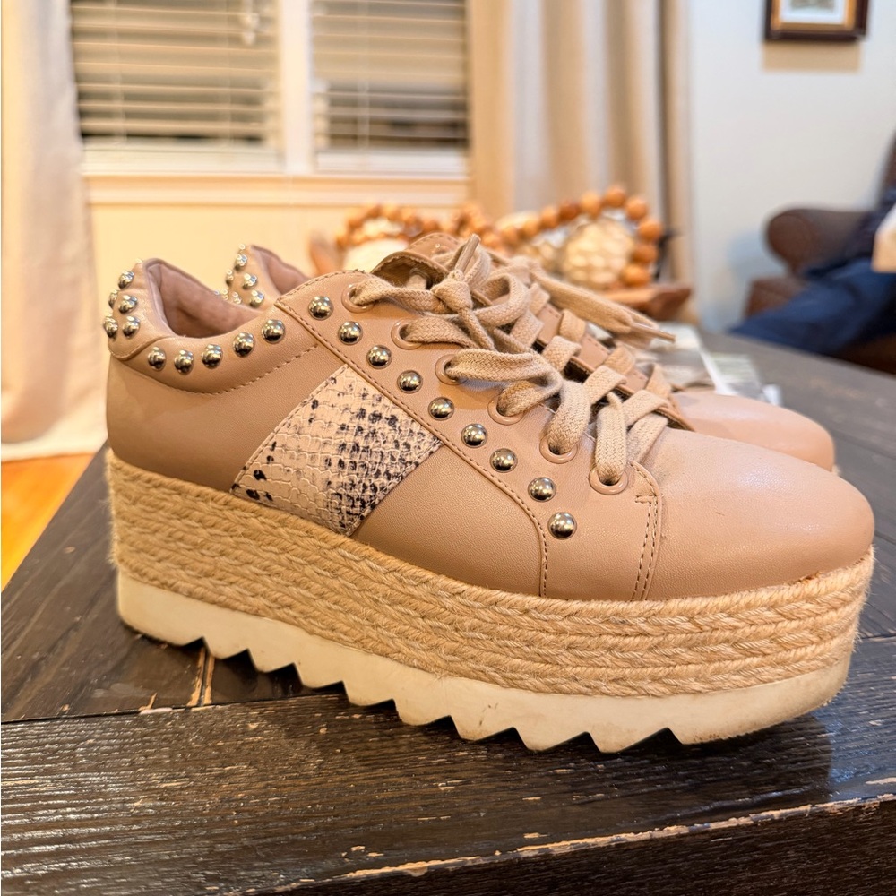 Steve Madden Beige Studded Platform Sneakers